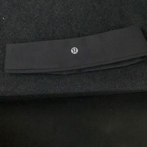 COPY - lululemon headband!